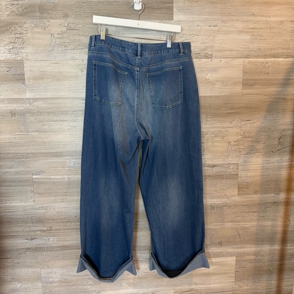 Halara Flex™ High Waisted Wide Leg Cuffed Jeans – XL Regular – Blue - Picture 3 of 9